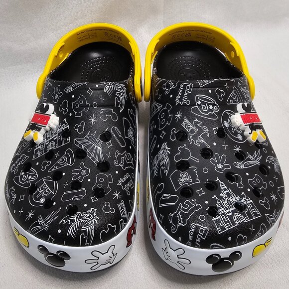 NEW Disney Mickey Mouse Crocs Black Yellow Sides Light Up- Child Size Junior 1 - Picture 2 of 12